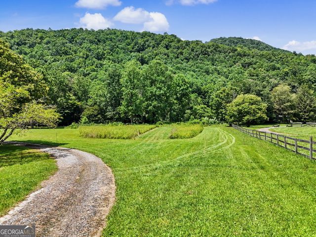 1169 Tate City Road, Clayton, GA 30525