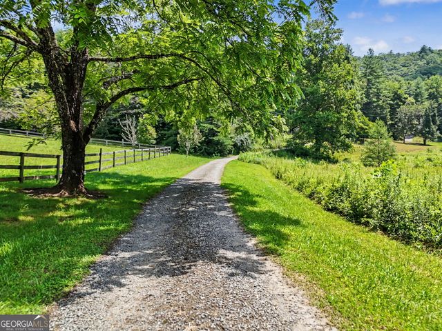 1169 Tate City Road, Clayton, GA 30525