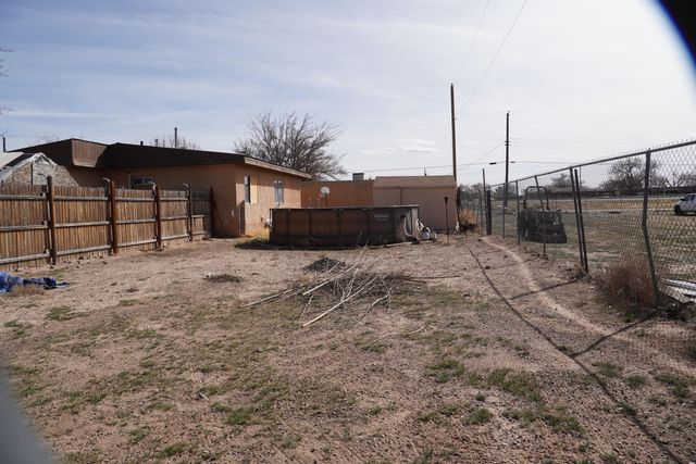 2801 Rio Bravo Boulevard SW, Albuquerque, NM 87105