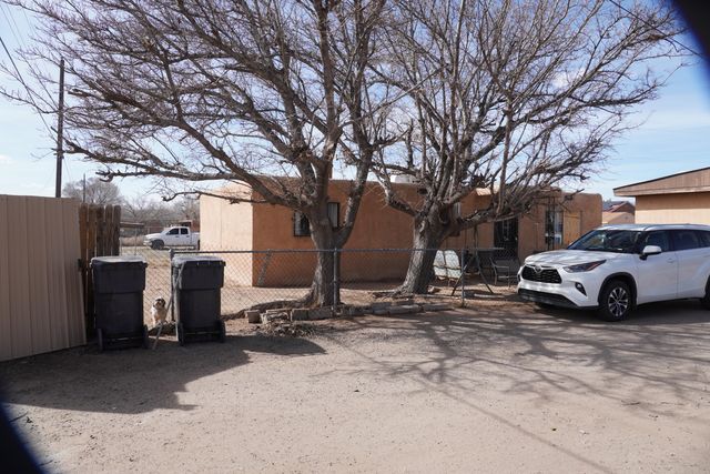 2801 Rio Bravo Boulevard SW, Albuquerque, NM 87105