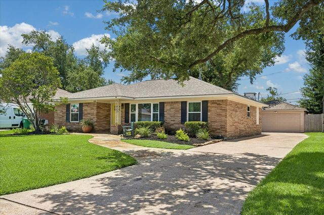 6403 Waltway Drive, Houston, TX 77008