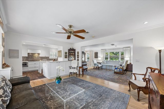 6403 Waltway Drive, Houston, TX 77008