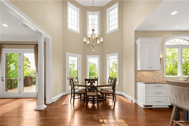 9807 Sumner Dr, Mccandless, PA 15101