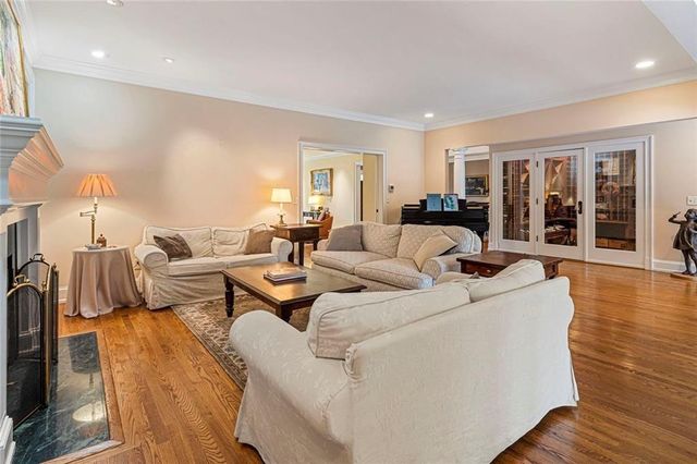 2555 Arden Road NW, Atlanta, GA 30327