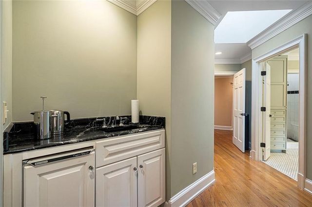 2555 Arden Road NW, Atlanta, GA 30327