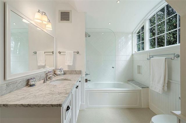 2555 Arden Road NW, Atlanta, GA 30327