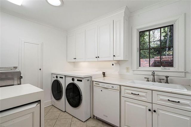 2555 Arden Road NW, Atlanta, GA 30327