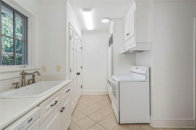 2555 Arden Road NW, Atlanta, GA 30327