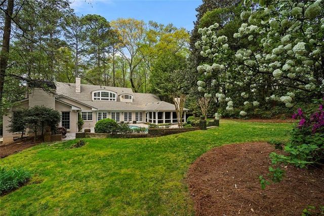 2555 Arden Road NW, Atlanta, GA 30327