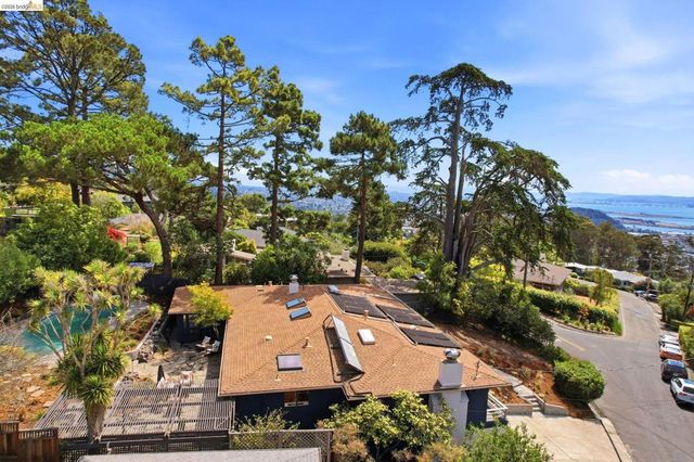 1234 Contra Costa Dr, El Cerrito, CA 94530