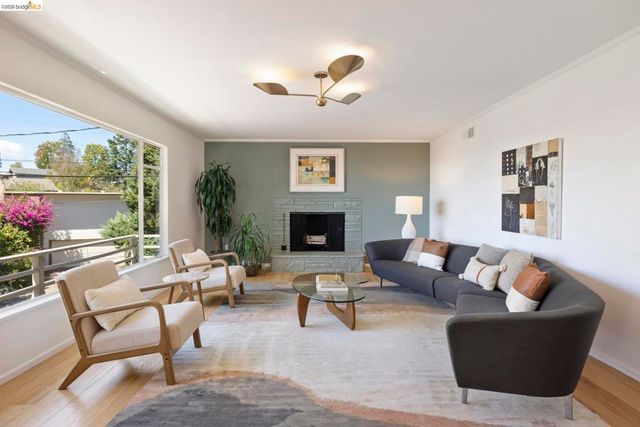 1234 Contra Costa Dr, El Cerrito, CA 94530