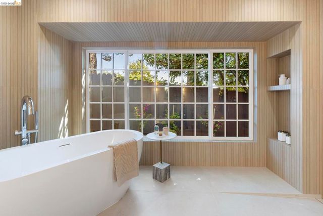 1234 Contra Costa Dr, El Cerrito, CA 94530