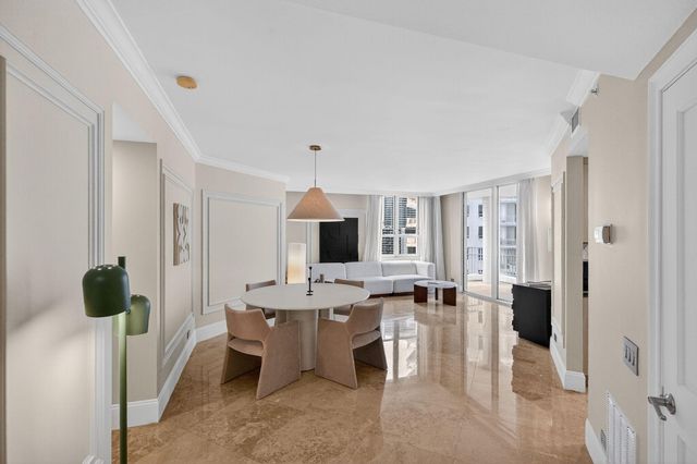 701 Brickell Key Boulevard 1604, Miami, FL 33131
