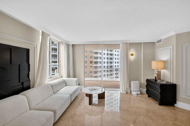 701 Brickell Key Boulevard 1604, Miami, FL 33131