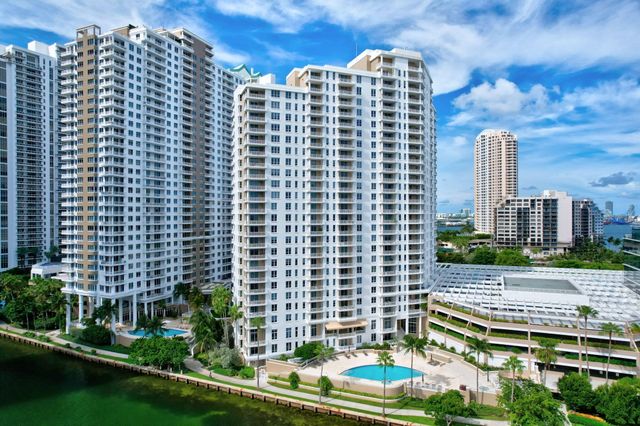 701 Brickell Key Boulevard 1604, Miami, FL 33131