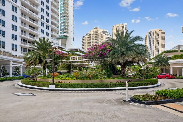 701 Brickell Key Boulevard 1604, Miami, FL 33131