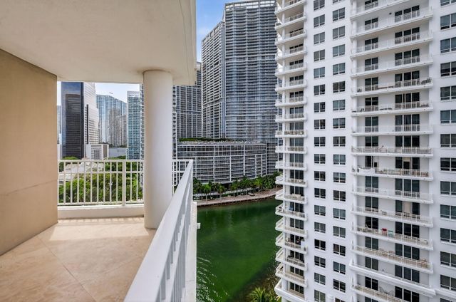 701 Brickell Key Boulevard 1604, Miami, FL 33131
