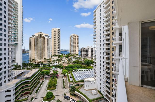 701 Brickell Key Boulevard 1604, Miami, FL 33131