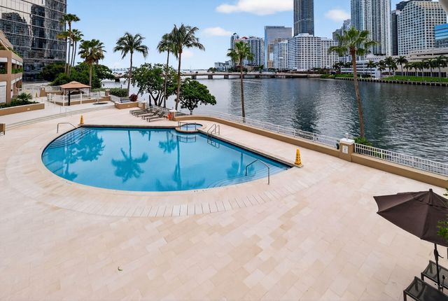 701 Brickell Key Boulevard 1604, Miami, FL 33131