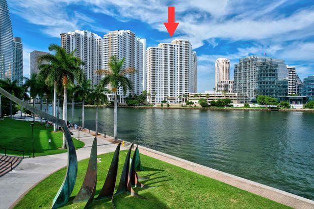 701 Brickell Key Boulevard 1604, Miami, FL 33131