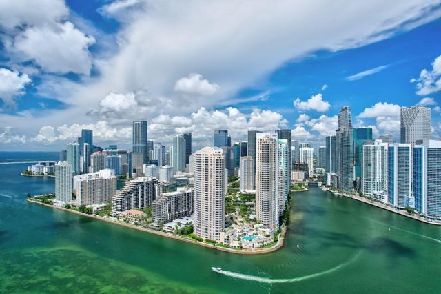 701 Brickell Key Boulevard 1604, Miami, FL 33131