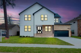 1823 Ebony Ln, Houston, TX 77018