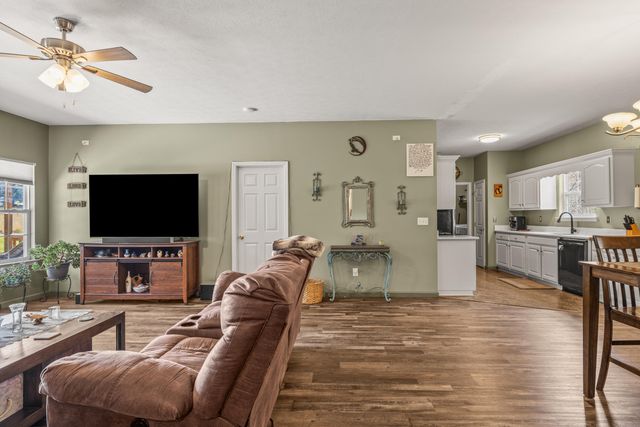 10287 Wagon Wheel Terrace, Harrison, TN 37341