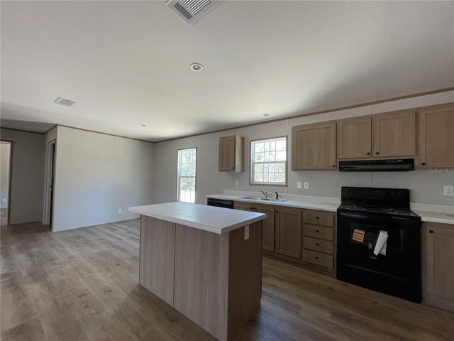 2671 SE 133RD TERRACE, Morriston, FL 32668