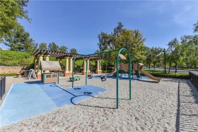 58 Gray Dove, Irvine, CA 92618