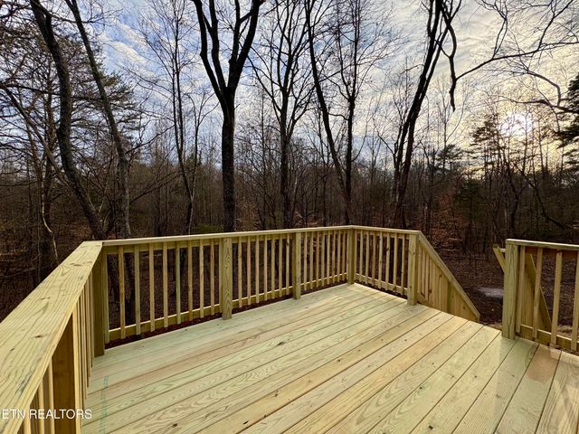 252 Ledgerwood Lane, Kingston, TN 37763