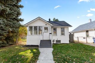 1533 College Avenue, Lincoln Park, MI 48146