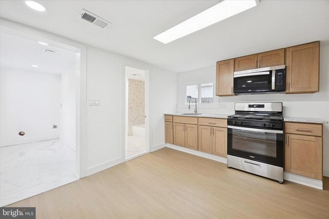 310 HOPKINSON ST, Bordentown, NJ 08505