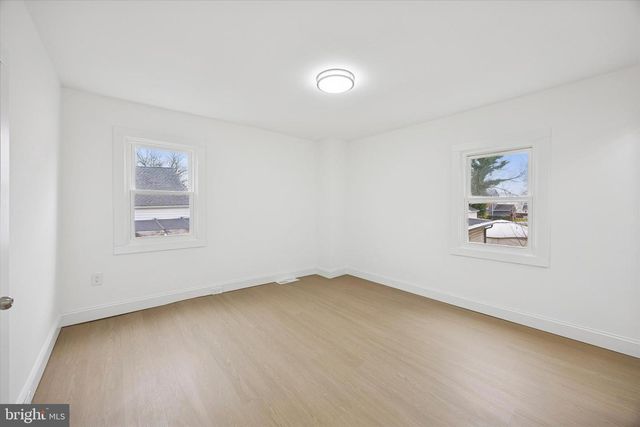 310 HOPKINSON ST, Bordentown, NJ 08505