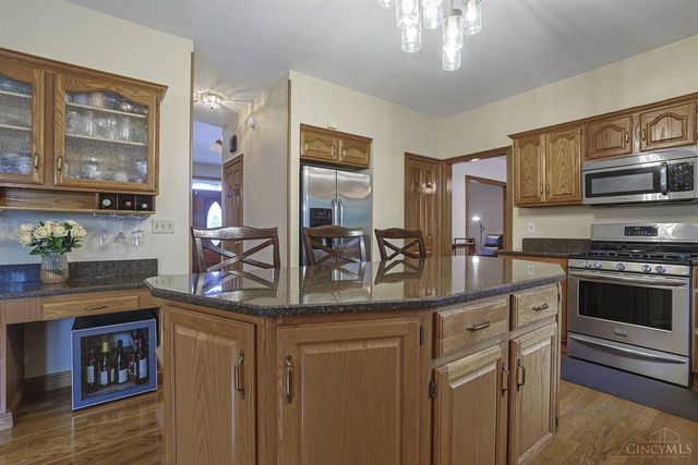 7096 Brightwaters Court, Liberty Twp, OH 45011