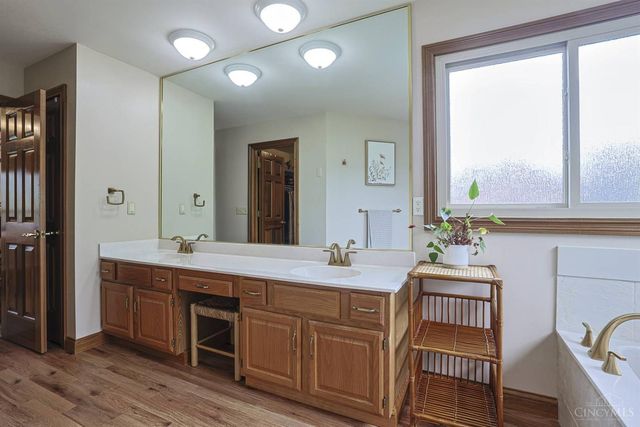 7096 Brightwaters Court, Liberty Twp, OH 45011