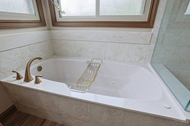7096 Brightwaters Court, Liberty Twp, OH 45011