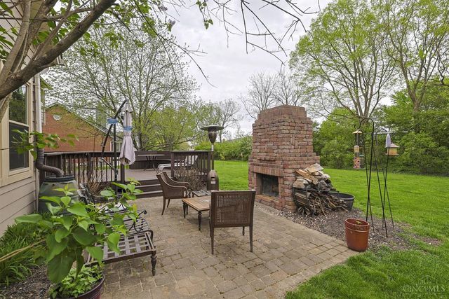 7096 Brightwaters Court, Liberty Twp, OH 45011
