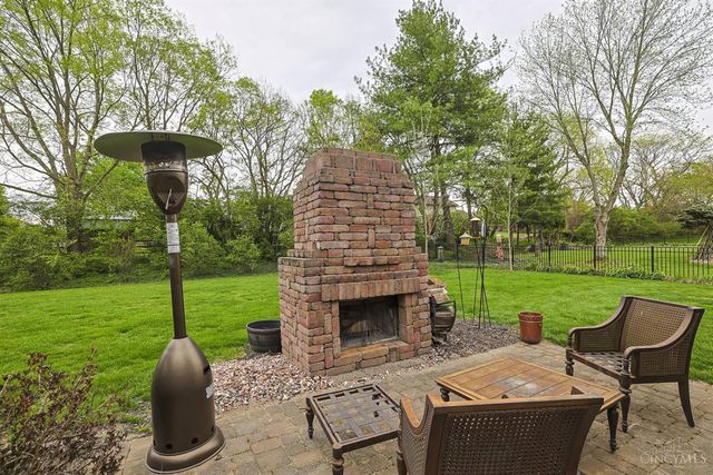 7096 Brightwaters Court, Liberty Twp, OH 45011