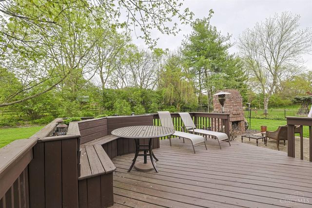 7096 Brightwaters Court, Liberty Twp, OH 45011