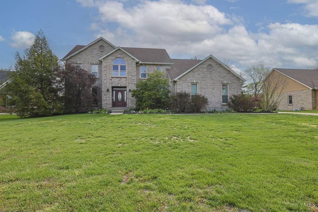 7096 Brightwaters Court, Liberty Twp, OH 45011