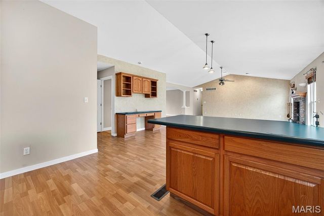 205 Deer View Drive, Troy, MO 63379