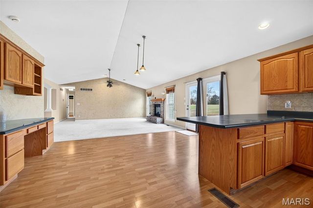 205 Deer View Drive, Troy, MO 63379