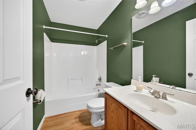 205 Deer View Drive, Troy, MO 63379