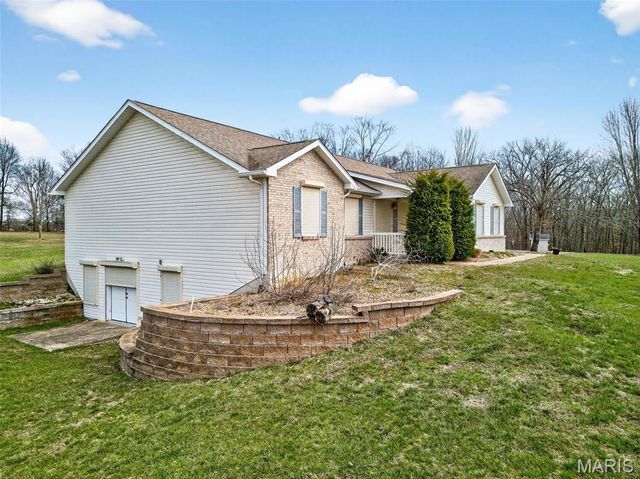 205 Deer View Drive, Troy, MO 63379