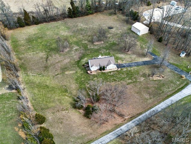 205 Deer View Drive, Troy, MO 63379