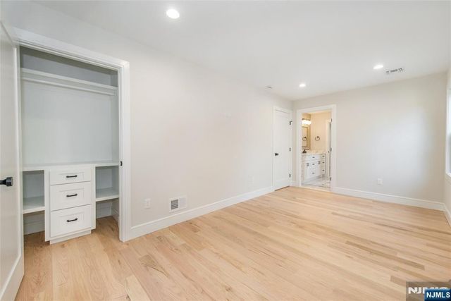 700 Ramapo Road, Teaneck, NJ 07666