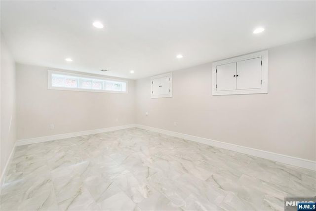 700 Ramapo Road, Teaneck, NJ 07666