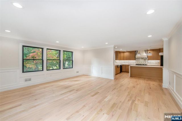 700 Ramapo Road, Teaneck, NJ 07666