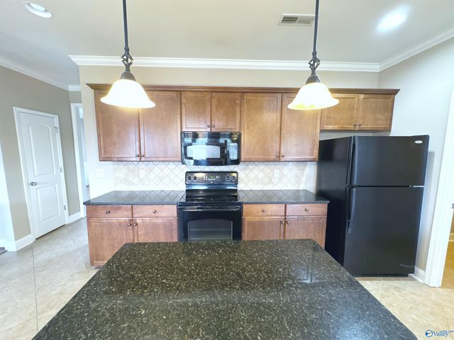 126 Windridge Way, Huntsville, AL 35824