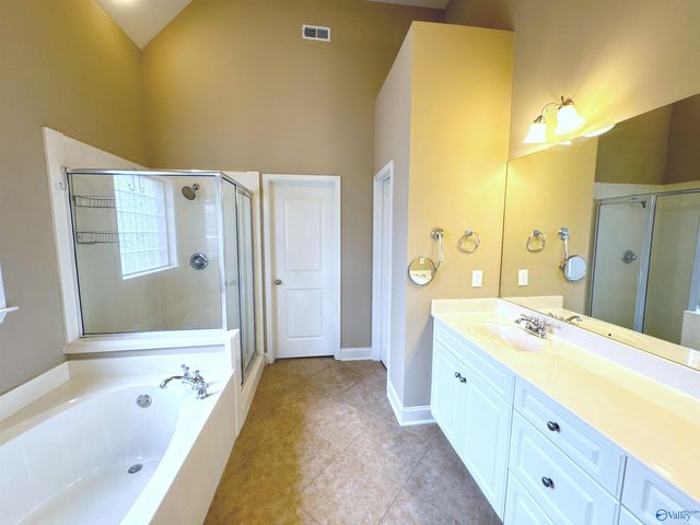 126 Windridge Way, Huntsville, AL 35824